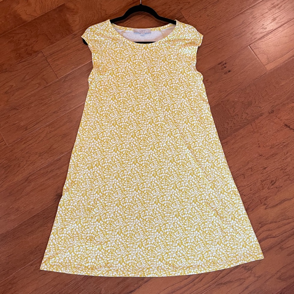 LOFT Sunny yellow dress!